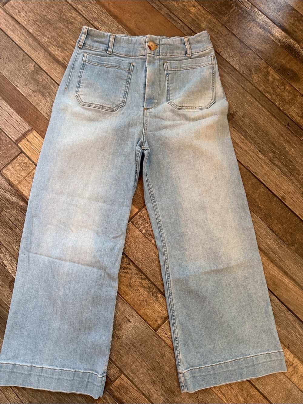 EUC Maeve Colette High-Rise Wide-
Leg Cropped Jeans color Korat Wash - Picture 5 of 10